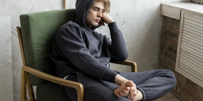 young-adult-sleeping-chair-blog